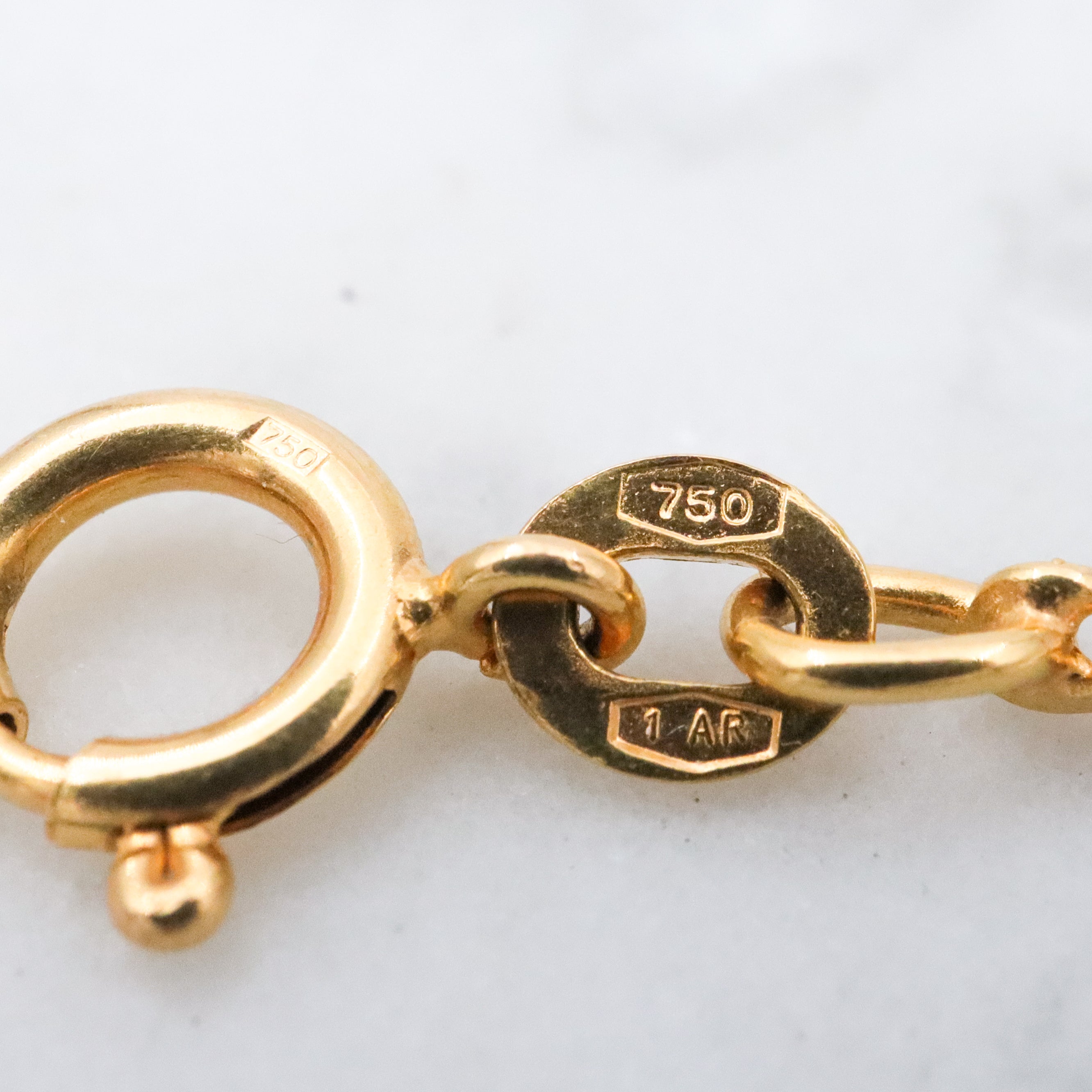 Mid Century UNOAERRE 18k serpentine chain 20"
